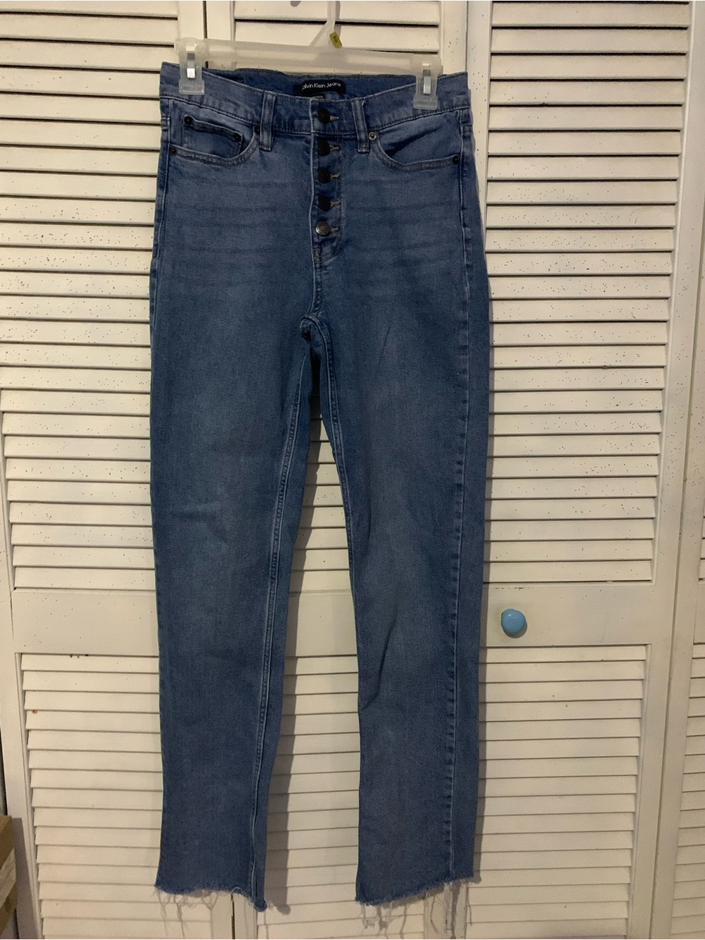 Calvin Klein Button Fly Mid Rise Straight Leg Jeans Frayed Hem 27